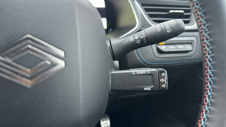 Renault Symbioz 1.6 E-Tech FHEV 145 Techno Esprit Alpine 5dr Auto Hybrid Estate